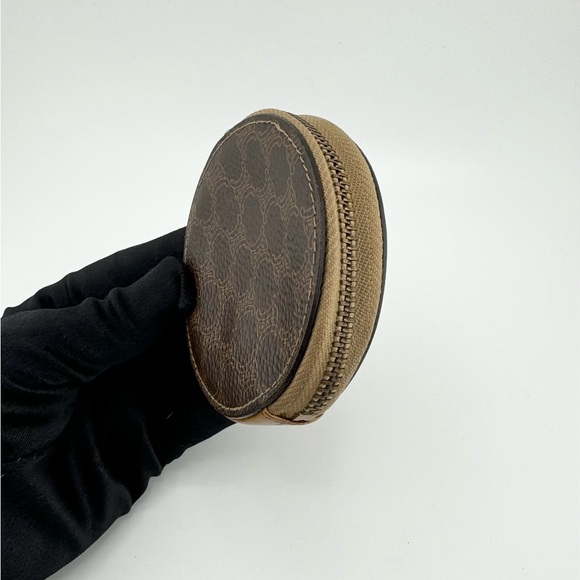 Celine Macadam Zip Coin Pouch Round with Zipper Pull - Picture 6 of 10